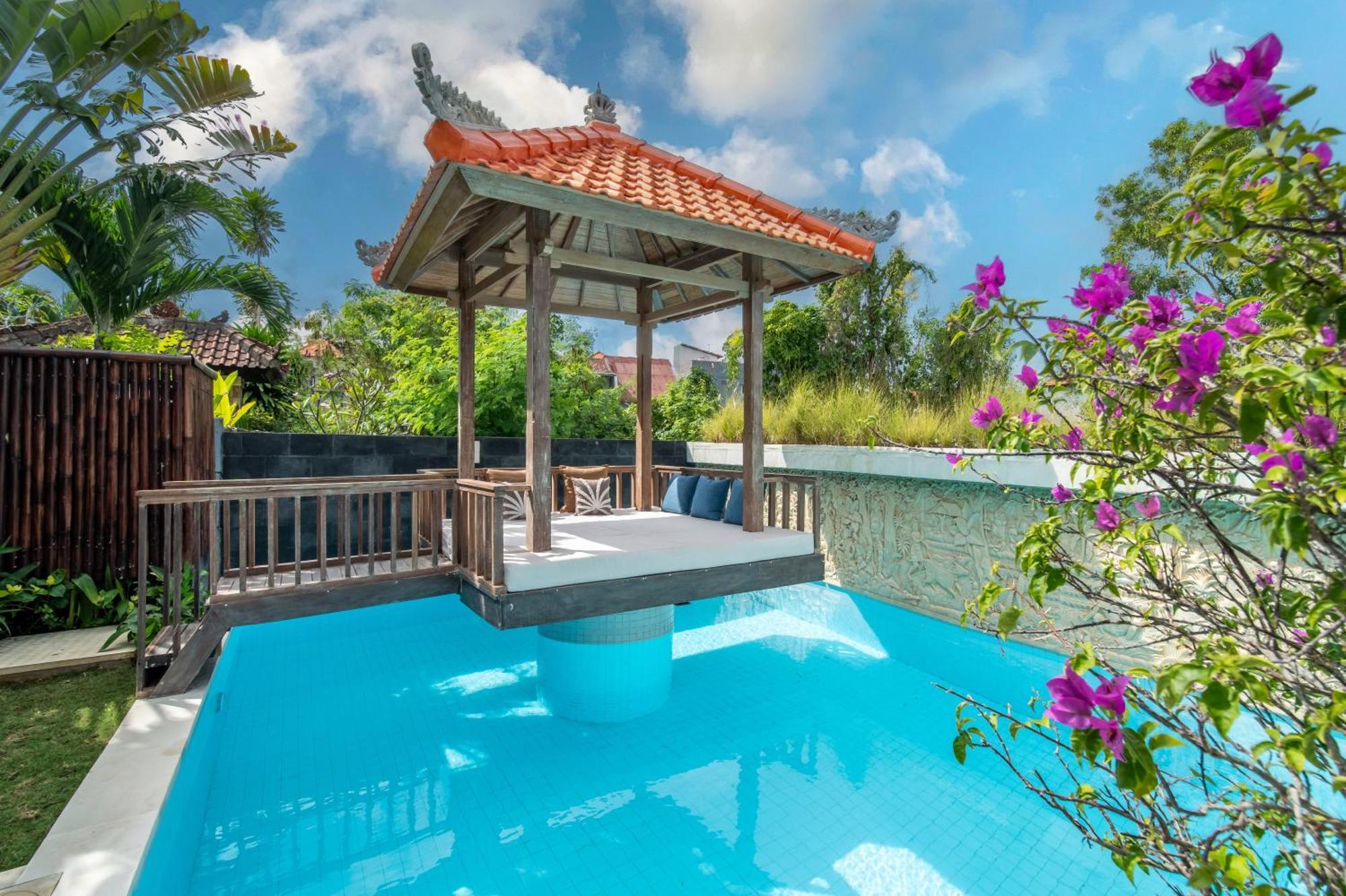 Tropical Villa Senang أُلُواتو المظهر الخارجي الصورة